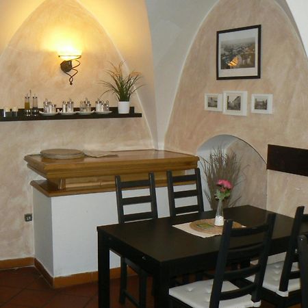 Penzion a restaurace Modrá růže Tábor Exterior foto