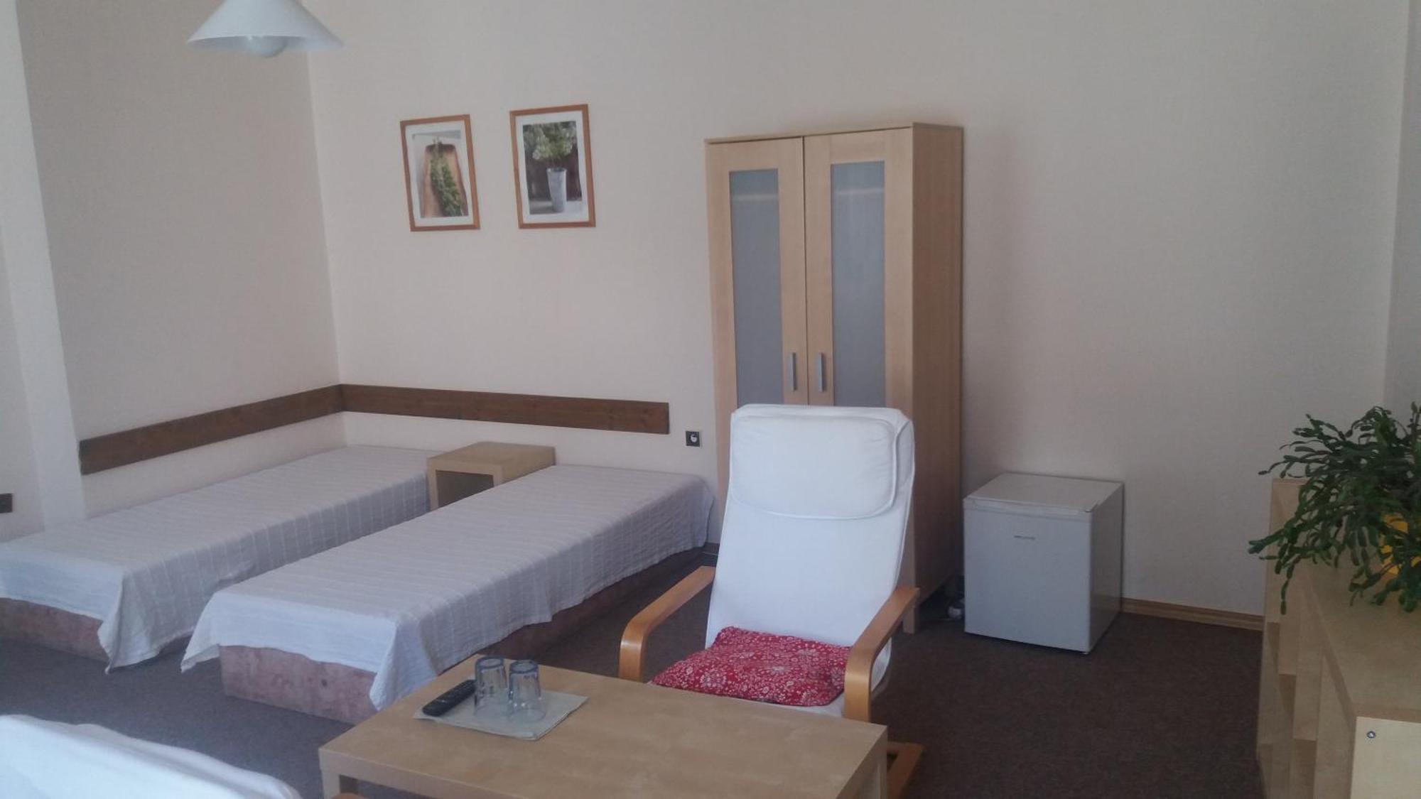 Penzion a restaurace Modrá růže Tábor Quarto foto