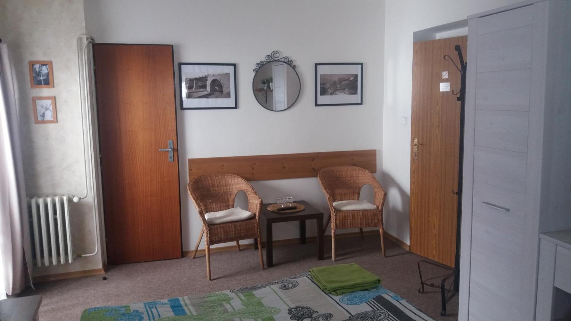 Penzion a restaurace Modrá růže Tábor Quarto foto
