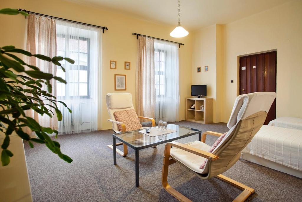 Penzion a restaurace Modrá růže Tábor Quarto foto