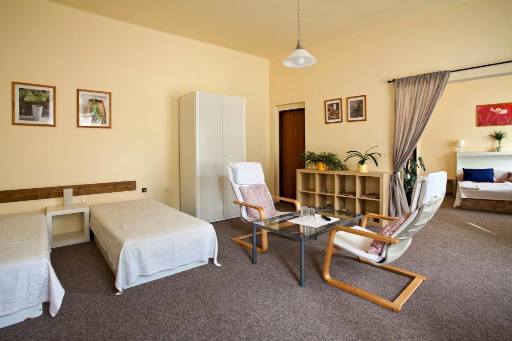 Penzion a restaurace Modrá růže Tábor Quarto foto